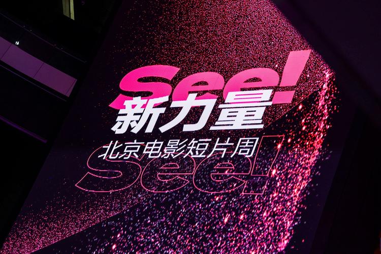 基于您提供的“亚洲少妇8”这一核心词，为您生成一个符合SEO规范且包含3个长尾关键词的标题：

**亚洲少妇8的魅力穿搭指南：时尚搭配技巧与日常妆容分享**

**包含的长尾关键词：**
1. 亚洲少妇8穿搭
2. 时尚搭配技巧
3. 日常妆容分享