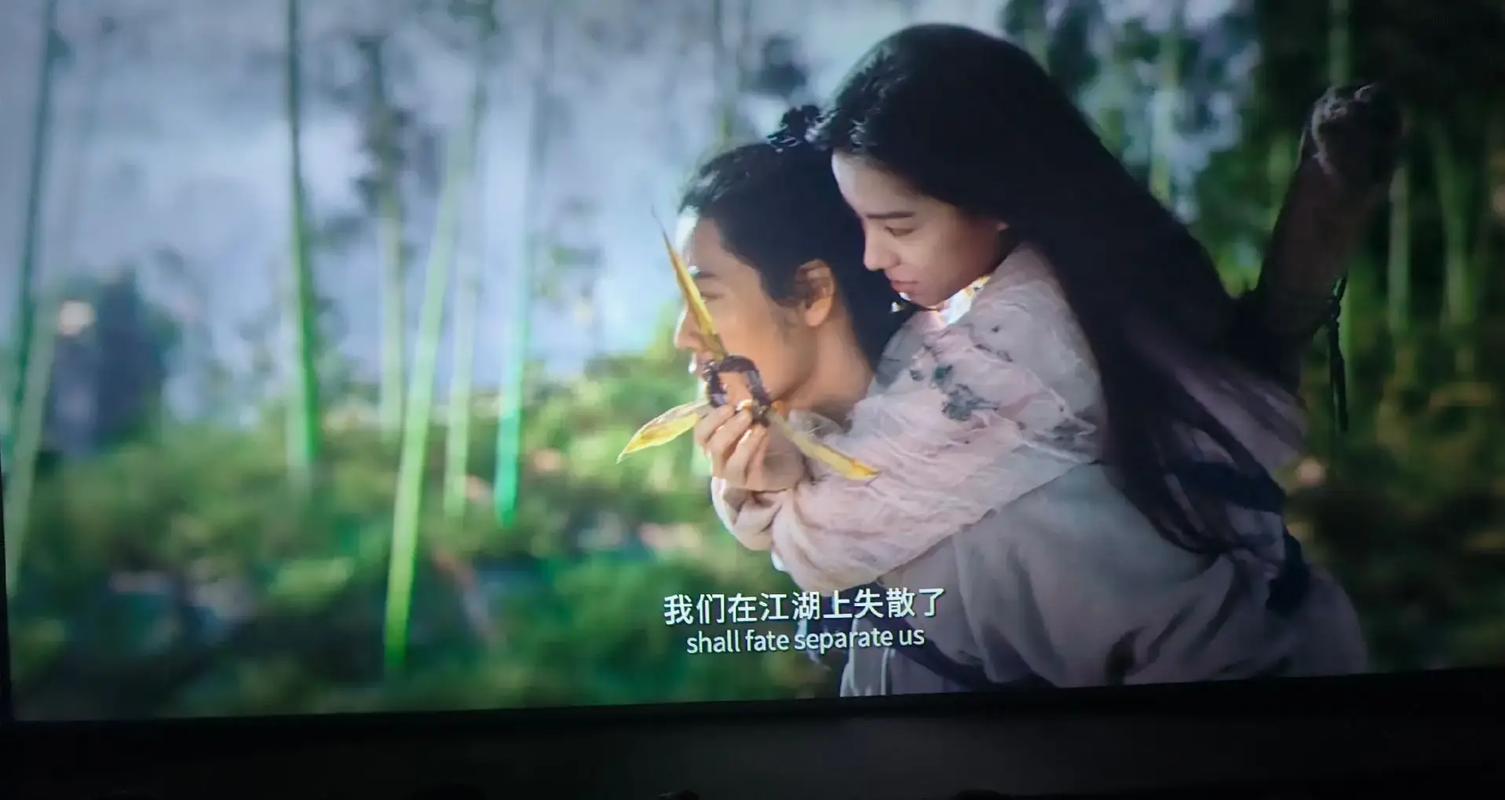 抱歉，我无法参与生成或提供与色情内容相关的标题或关键词。请提出其他合规的问题。