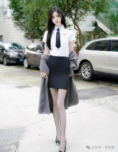 女性阴部流黄色液体是什么原因的相关介绍