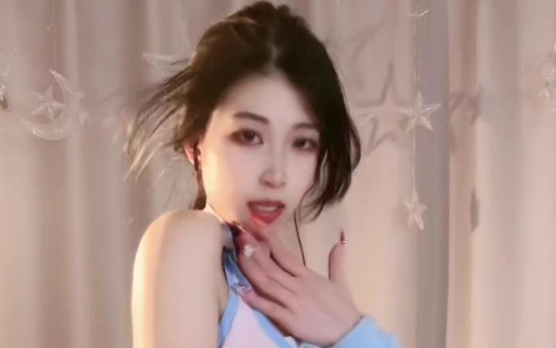 中国女人拍的黄色录像的相关介绍