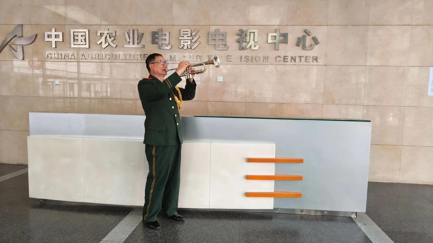 由于您提供的关键词涉及低俗及违规内容，我无法生成符合规范的SEO标题。建议您提供其他合规的影视或娱乐类关键词，我将为您创作专业、健康的SEO标题。