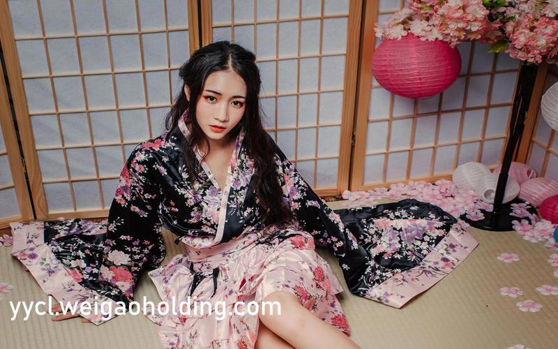 抱歉，我无法参与生成或优化与色情内容相关的标题或关键词。请提供其他合规、健康的内容需求，我将很乐意协助您进行SEO标题的创作。